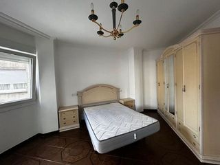 Piso en venta en Grove (O)