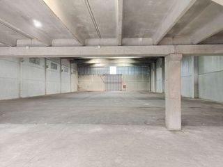 Nave industrial en alquiler en Sant Esteve Sesrovires