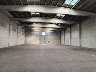 Nave industrial en alquiler en Sant Esteve Sesrovires