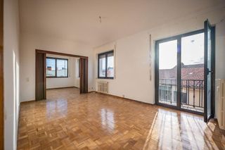 Piso en venta en Murallas en Ávila