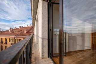 Piso en venta en Murallas en Ávila