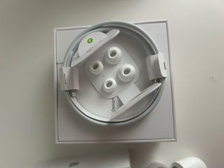 Apple AirPods Pro con estuche MagSafe