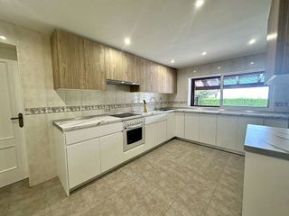 Chalet en alquiler en Elviria en Marbella