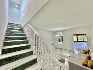 Chalet en alquiler en Elviria en Marbella