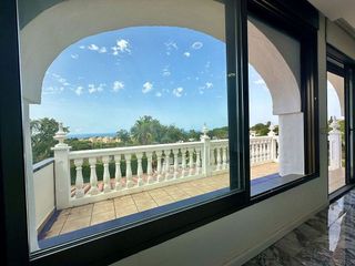 Chalet en alquiler en Elviria en Marbella