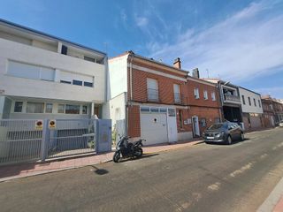 Casa adosada en venta en Pº Zorrilla - Cuatro de Marzo en Valladolid