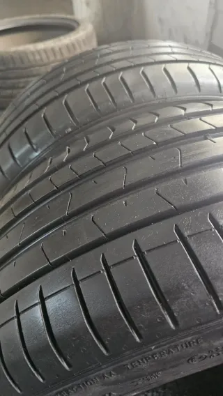 Neumáticos 245 40 19 Pirelli seminuevos