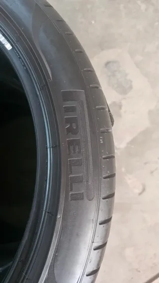 Neumáticos 245 40 19 Pirelli seminuevos