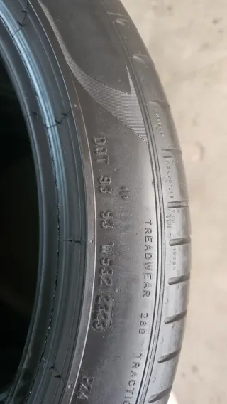 Neumáticos 245 40 19 Pirelli seminuevos