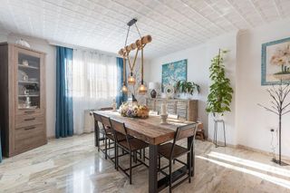 Chalet en venta en Gójar