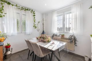 Chalet en venta en Gójar