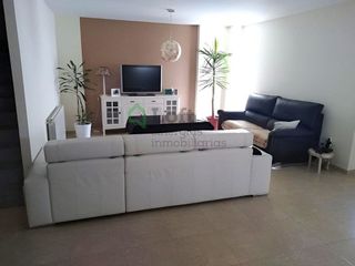 Casa adosada en venta en Ctra de Sevilla - Ronda sur en Badajoz