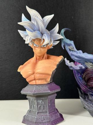 Dragon Ball Goku Ultra Istinto Figure 43cm