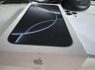 iPhone 16 Pro Max 256GB Plata bateria 95%