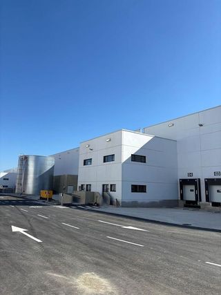 Nave industrial en alquiler en Silla