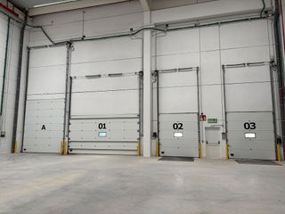 Nave industrial en alquiler en Silla