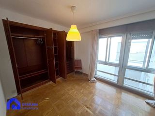 Ático en alquiler en Auditorio - Parque Invierno en Oviedo