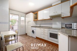 Casa adosada en venta en Laguna de Duero