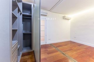 Piso en alquiler en Almagro en Madrid