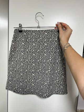Falda estampado leopardo