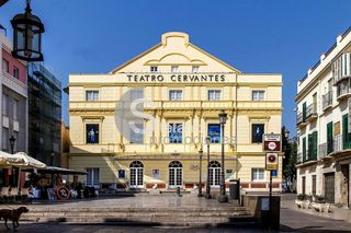Local comercial en alquiler en El Ejido - La Merced - La Victoria en Málaga