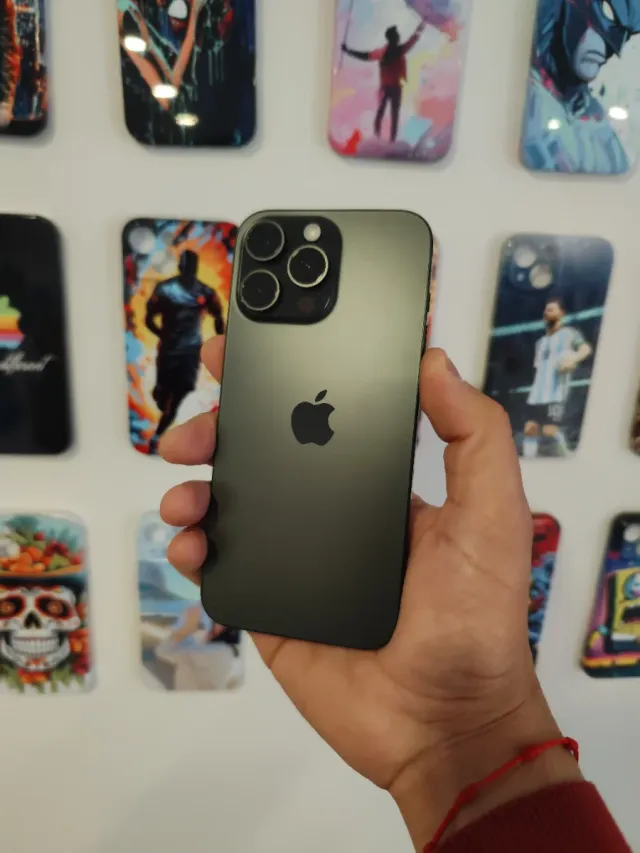iPhone 16 Pro Max 1TB Negro 92% Batería