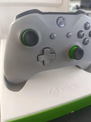 Mando Xbox One 1708 Inalámbrico