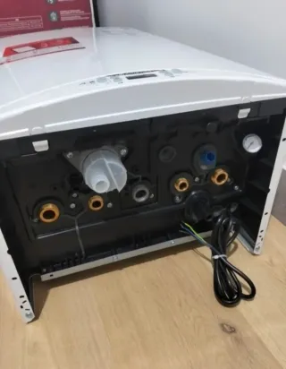 Caldera de condensación Ariston SH premium