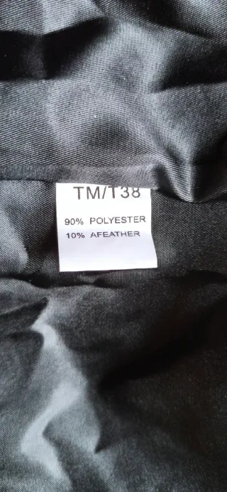 Armilla F&2 con flecos y plumas