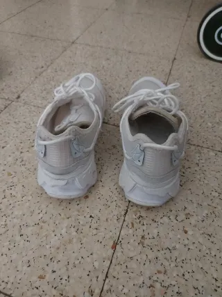 Zapatillas Nike React live sin suela