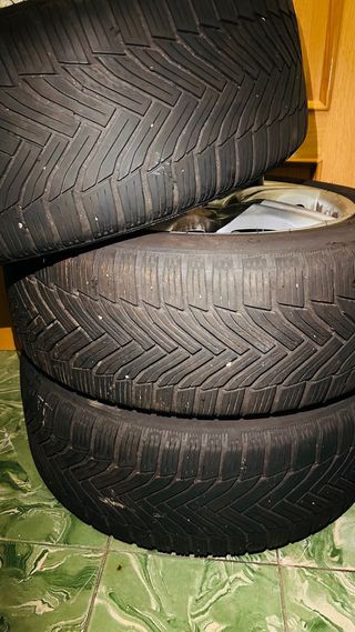 Llantas con Neumáticos Michelin 225/50 R17