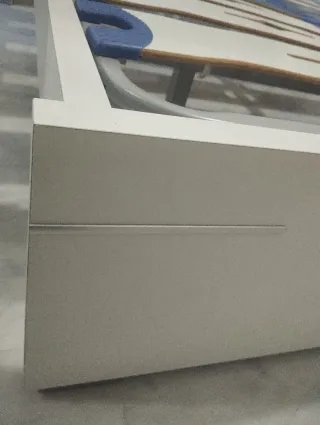 Estructura de cama con lamas Fácil montaje.