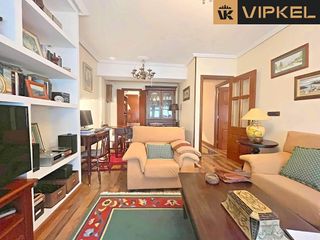 Piso en venta en Centro en Ferrol