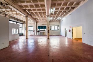 Nave industrial en venta en San Andrés en Madrid