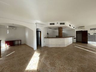 Local comercial en venta en Vera Ciudad en Vera
