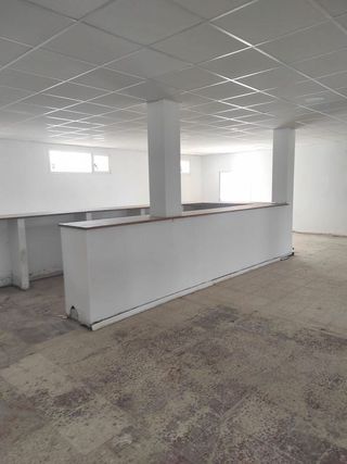 Local comercial en venta en El Rinconcillo en Algeciras