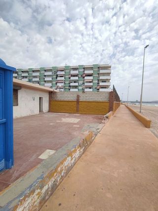 Local comercial en venta en El Rinconcillo en Algeciras