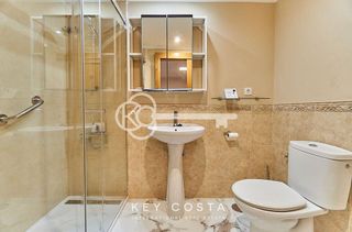 Ático en venta en Ensanche - Diputación en Alicante