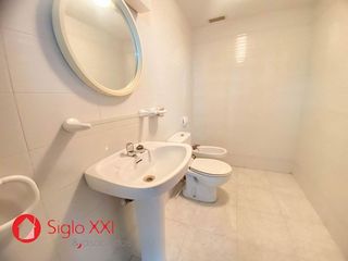 Local comercial en venta en Piscinas en Villarreal