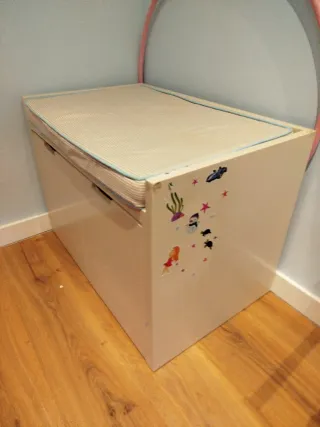 Baúl infantil madera maciza