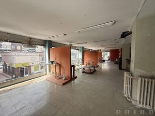 Local comercial en venta en Plaza España - Villa Pilar - Reyes Católicos - Vadillos en Burgos