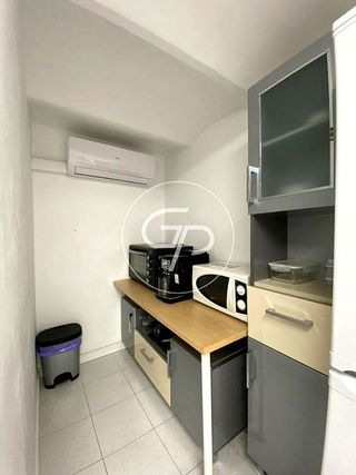 Local comercial en venta en La Nova Esquerra de l'Eixample en Barcelona