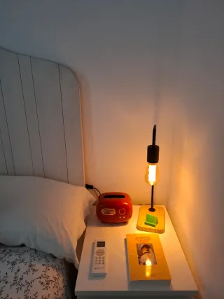 Cabecero de madera maciza vintage con anclaje