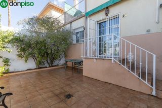 Casa adosada en venta en Cájar