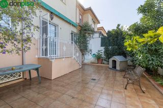 Casa adosada en venta en Cájar