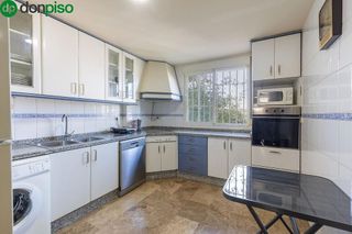 Casa adosada en venta en Cájar