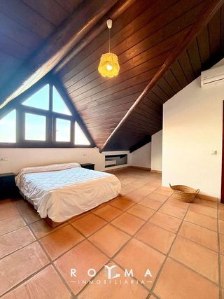 Casa adosada en venta en La Hacienda - Nueva Andalucía en Dos Hermanas