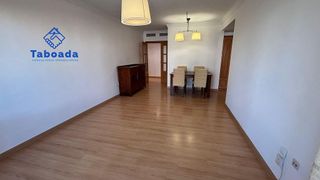 Piso en alquiler en Teatinos en Málaga