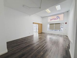 Local comercial en alquiler en San José - Varela en Cádiz