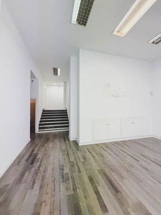 Local comercial en alquiler en San José - Varela en Cádiz